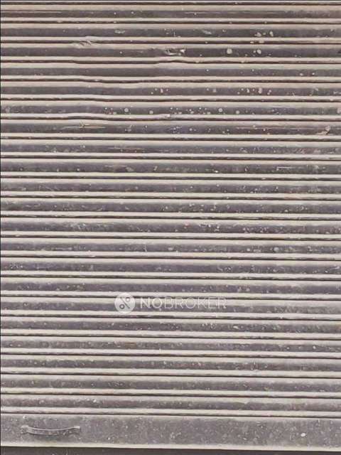 Shop in Sector 51, Faridabad for Rent 