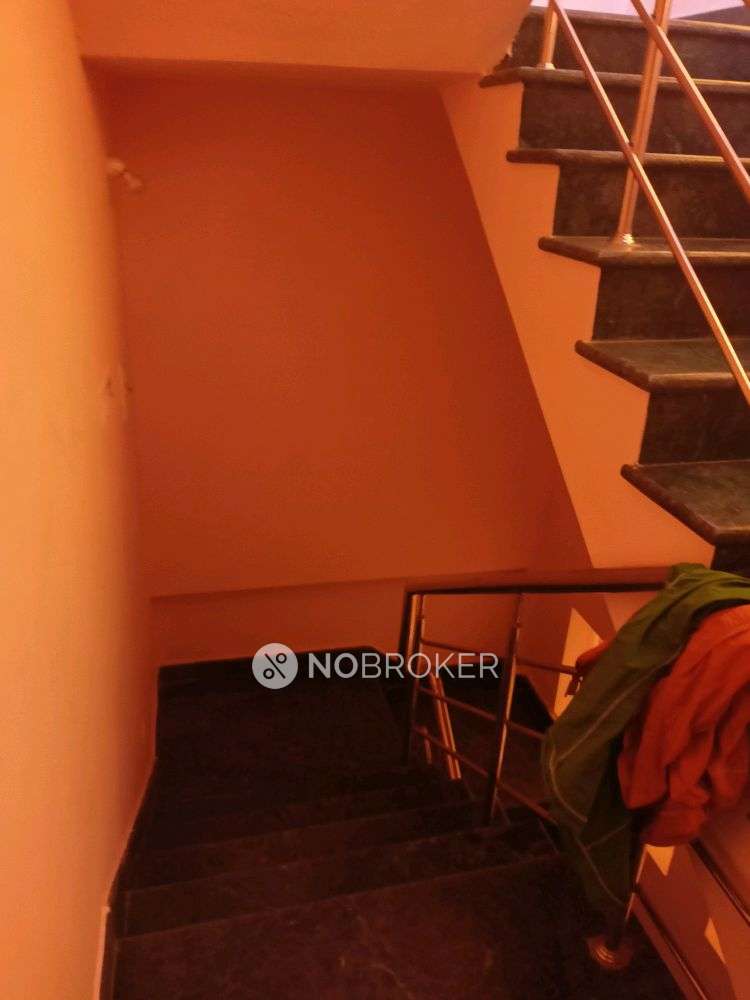 Independent House Poonamallee Rent WITHOUT BROKERAGE Semifurnished 3 BHK Rental Flat in