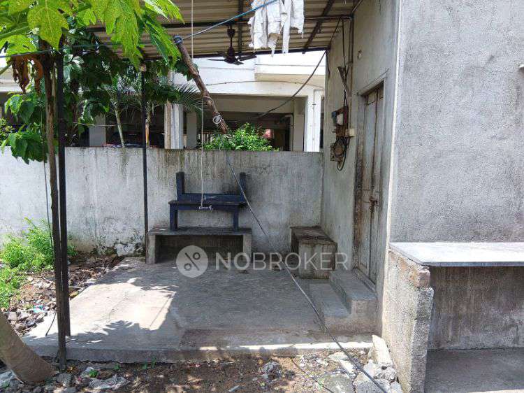 Godown/Warehouse in Madambakkam, Chennai for Rent 