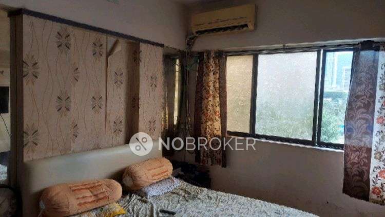 1 BHK Flat In New Aishwarya Building For Sale  In Mulund West