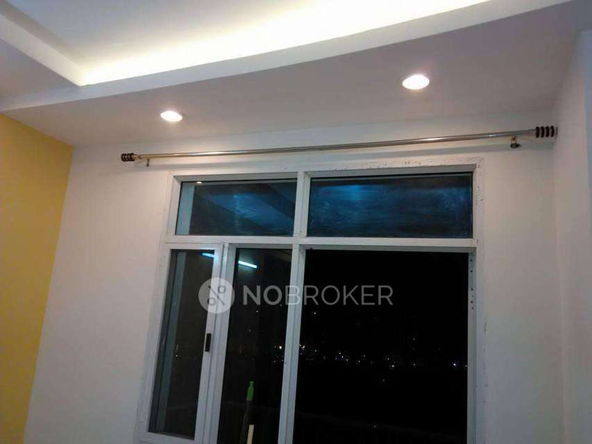 2 BHK Flat In Prateek Wisteria, Sector-77 For Sale  In Sector-77