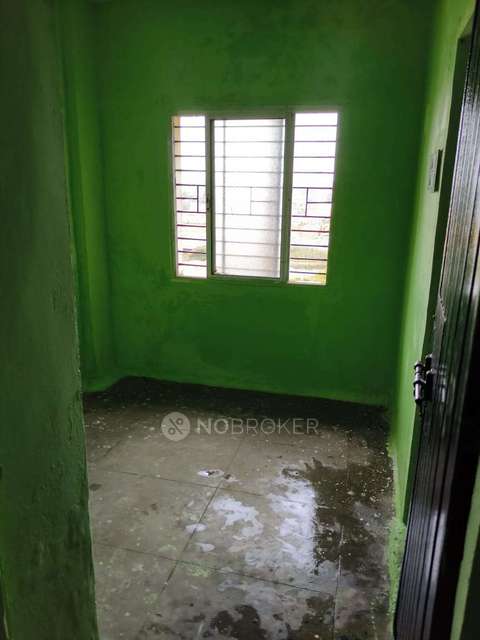 1 RK Flat In Tnhb Apartment For Sale  In Sithalapakkam