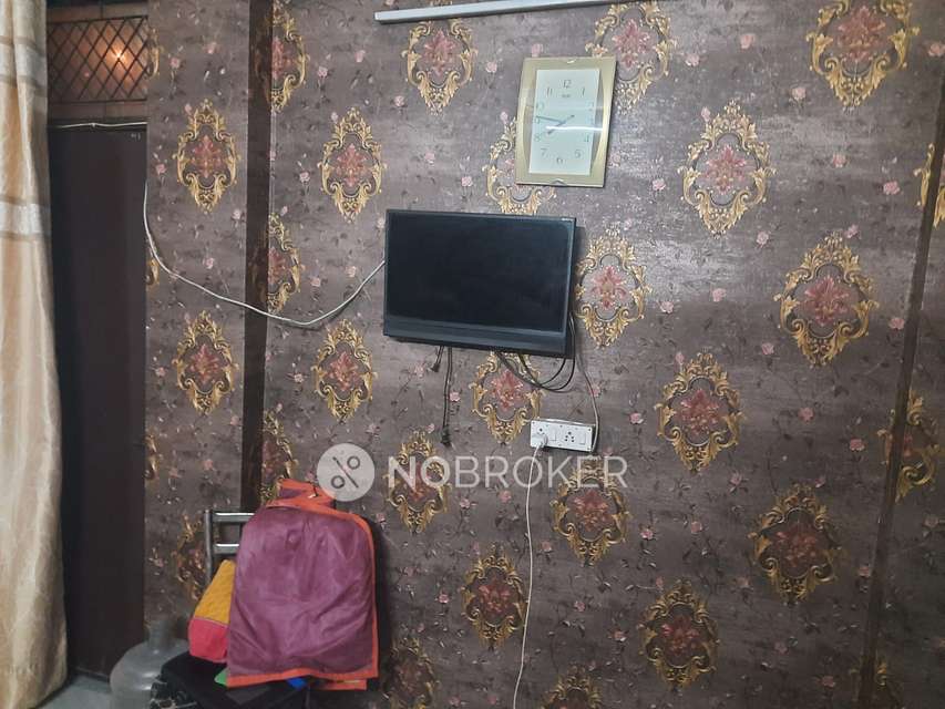 2 BHK Flat In Standalone Building  For Sale  In Rohini