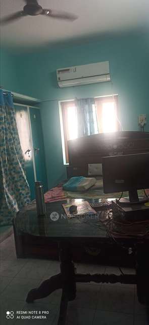 2 BHK Flat In Sushmi Residency For Sale  In 1-7-1358 Sushmi Residency