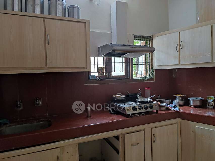 2 BHK Flat In Ambika Residency For Sale  In Kachiguda