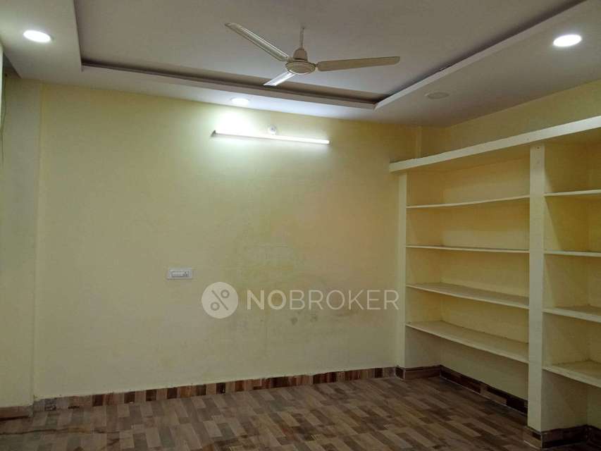 1 BHK Flat for Rent  In Kishan Bagh