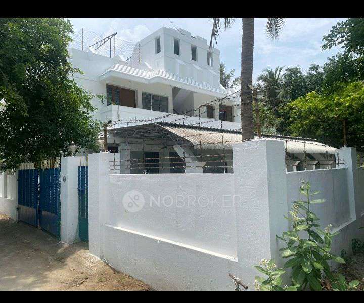 4+ BHK House For Sale  In Gowriwakkam, Sembakkam