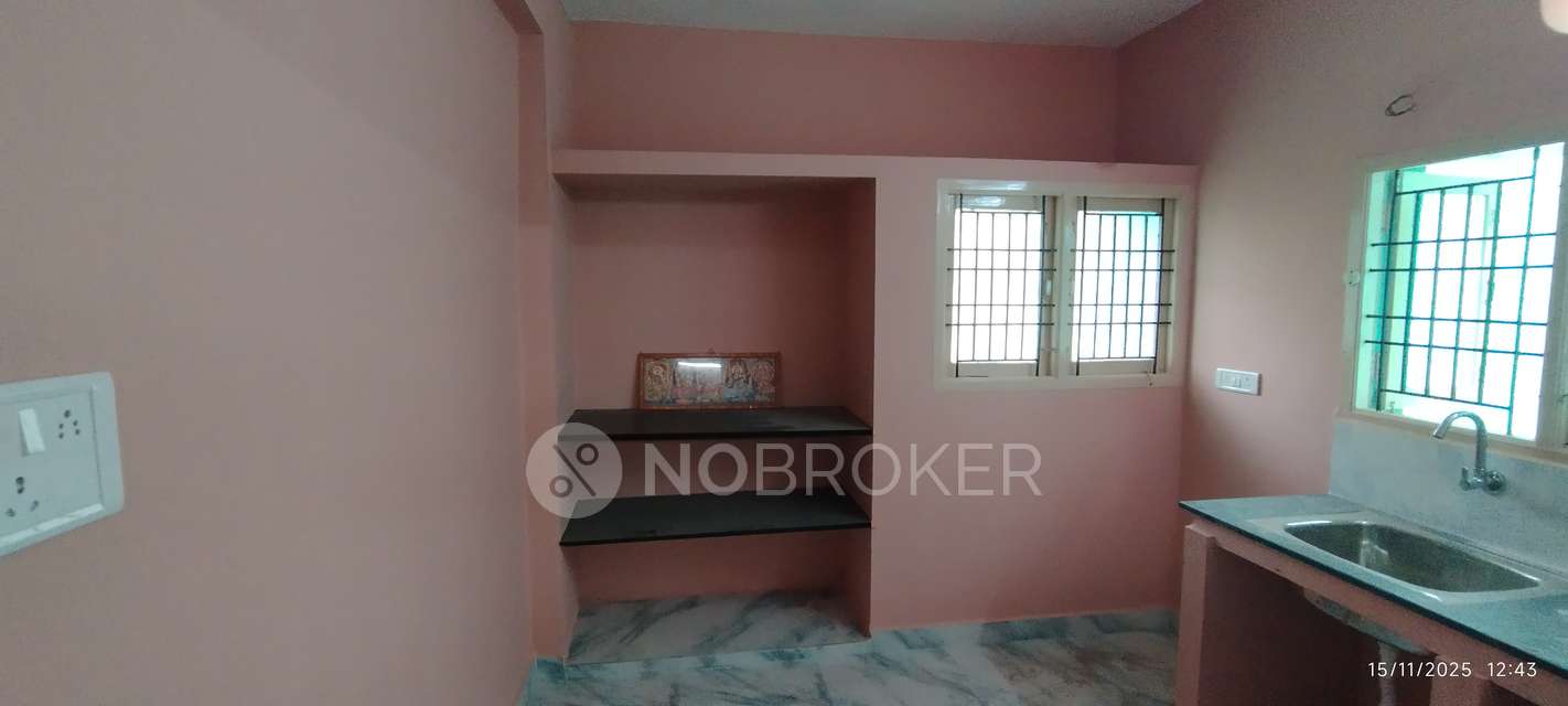 2 BHK Flat In Om Apartments For Sale  In Ambika Nagar,urappakkam