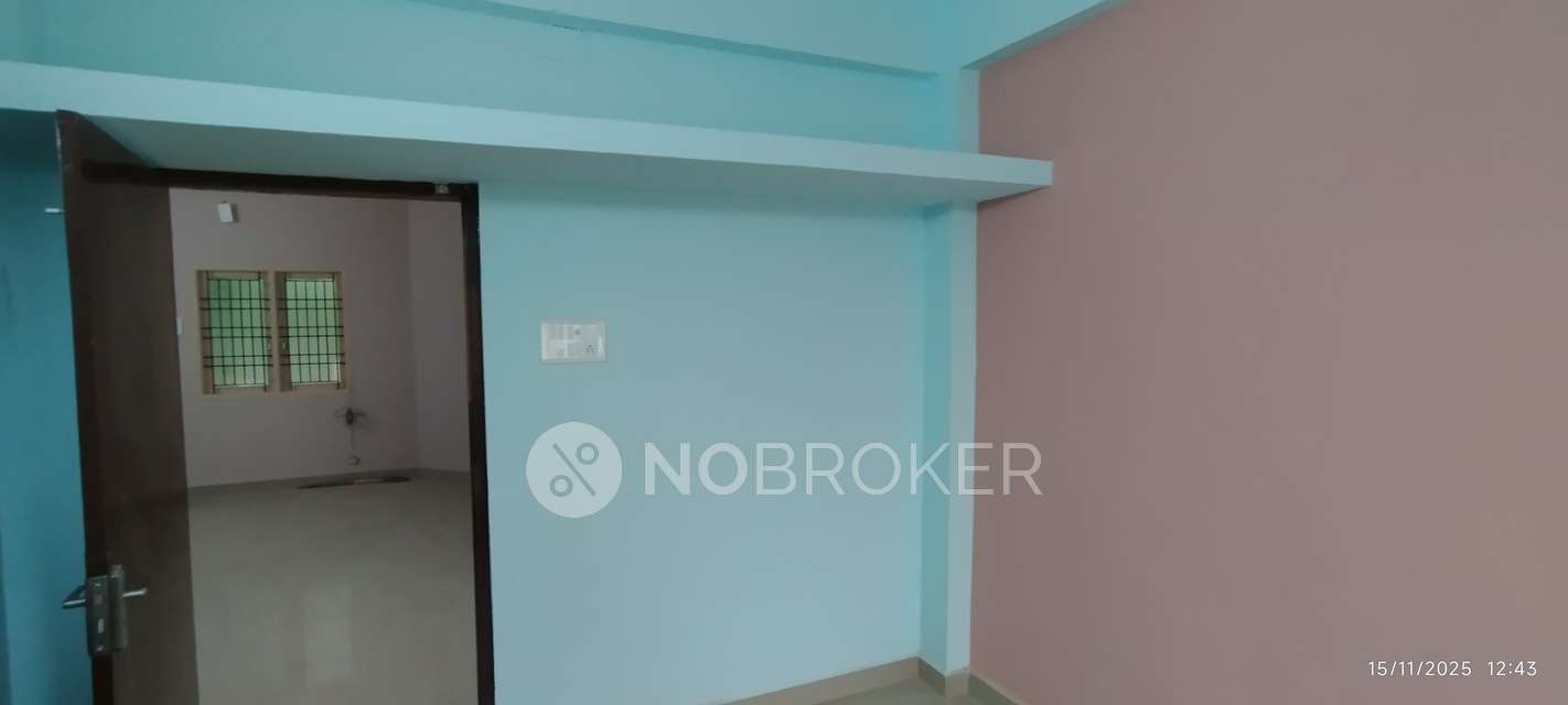 2 BHK Flat In Om Apartments For Sale  In Ambika Nagar,urappakkam