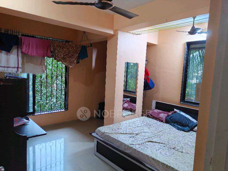 2 BHK Flat In Tatya Tope Nagar Chs For Sale  In Goregaon West