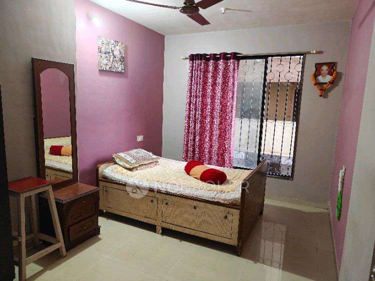 2 BHK Flat In Tatya Tope Nagar Chs For Sale  In Goregaon West