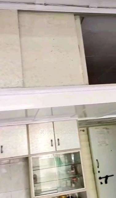 1 RK Flat In Fazal Building For Sale  In  Bhuleshwar