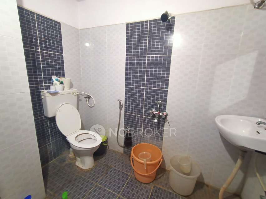 2 BHK Flat In Siri Balaji Towers For Sale  In Nizampet