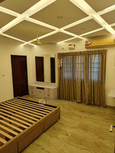 4+ BHK House For Sale  In Porur