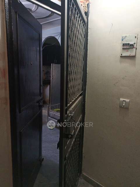 2 BHK Flat For Sale  In Lakarpur