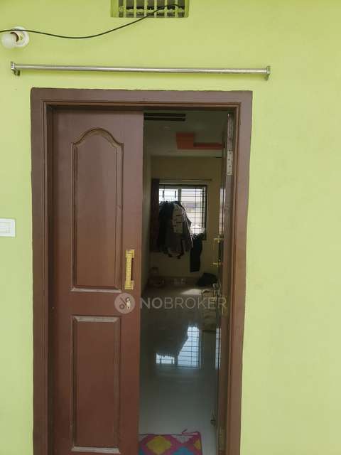 Shared Room for Male In 2 BHK  In Sri Balaji Nagar Colony