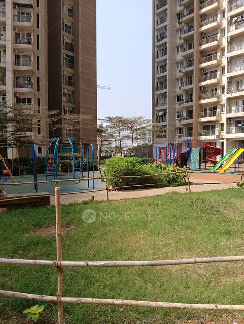 2 BHK Flat In Runwal Greens For Sale  In Mulund West
