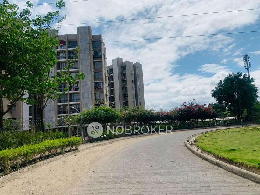 3 BHK Flat In Skyi Manas Lake For Sale  In Bhugaon
