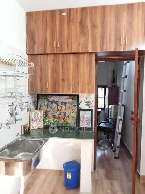 PG for Boys in Jungpura 