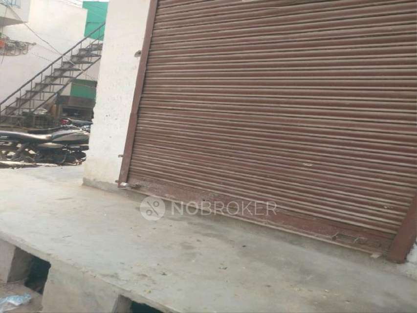 Shop in Sangam Vihar, Delhi for Rent 