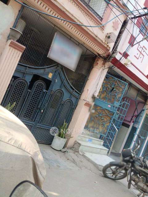 PG for Girls in Mukherjee Nagar