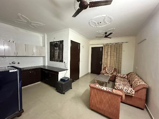 1 BHK House for Rent  In Sector 42