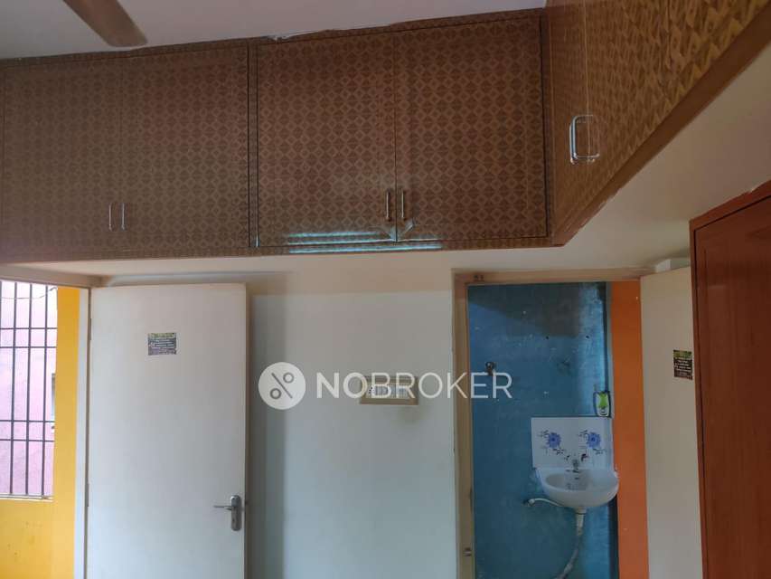 2 BHK Flat In A.v. Constructions For Sale  In Perambur