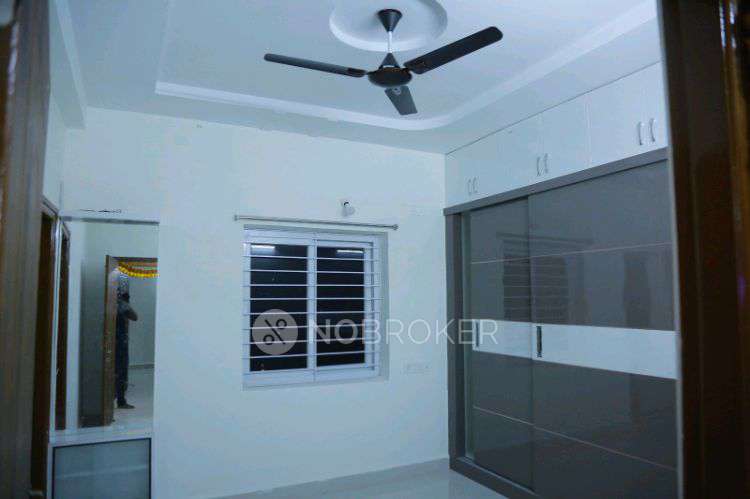 2 BHK Flat In Sai Nirman Aarohi Apartment For Sale  In Bowrampet