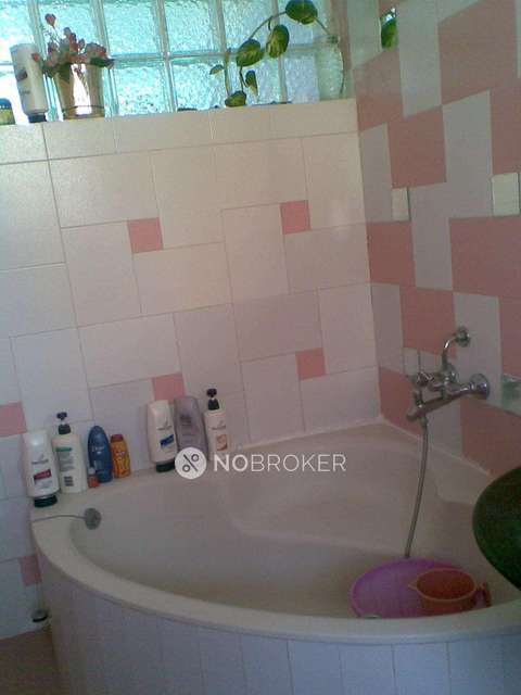 4+ BHK Villa In Lake Shore Homes For Sale  In Kasavanahalli