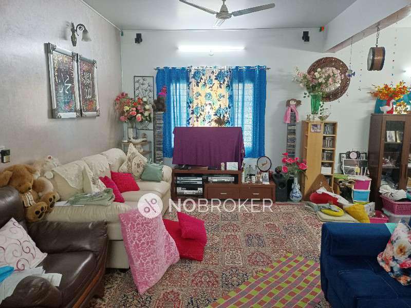 4+ BHK Villa In Lake Shore Homes For Sale  In Kasavanahalli