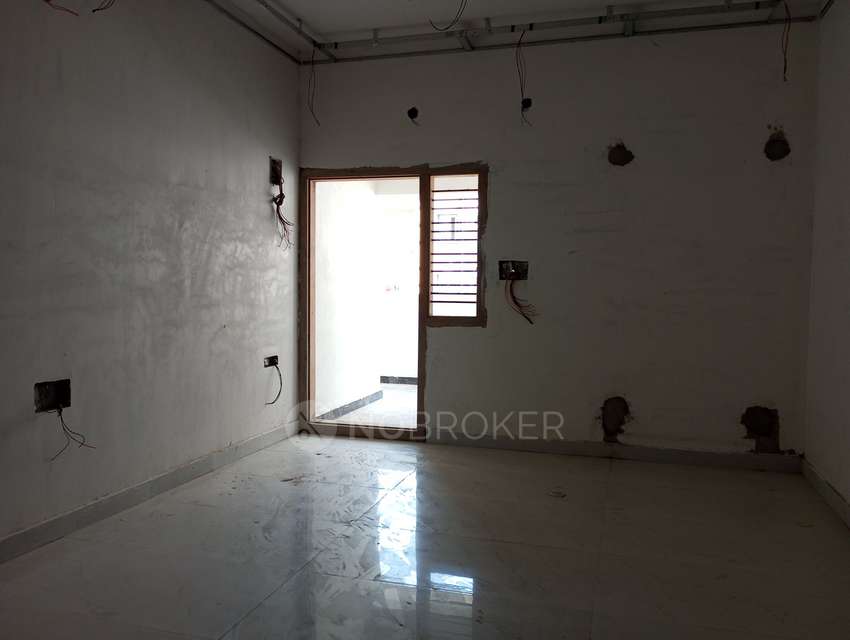 4+ BHK House For Sale  In Medahalli