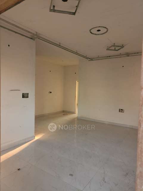 4+ BHK House For Sale  In Medahalli