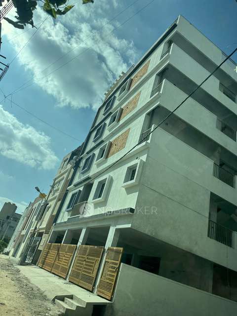 4+ BHK House For Sale  In Medahalli