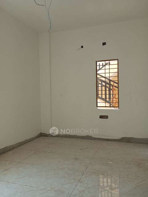 4+ BHK House For Sale  In Medahalli