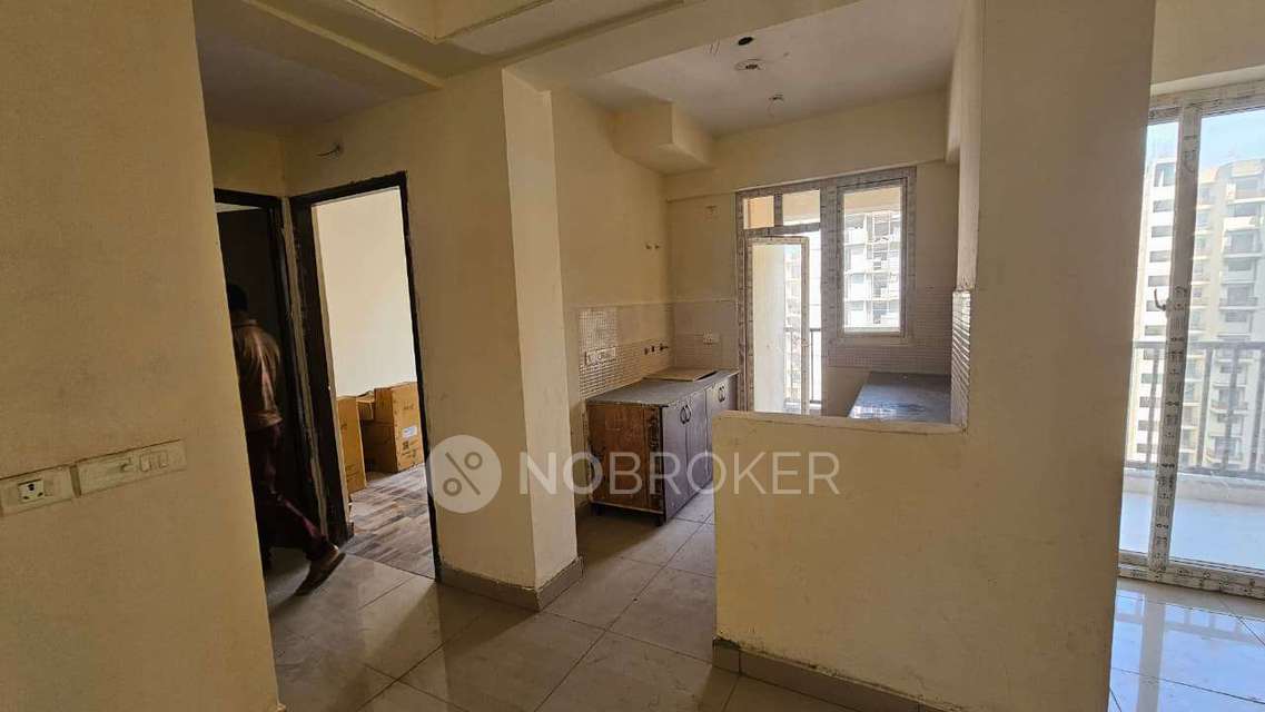 3 BHK Flat In La Residentia, Amrapali Dream Valley For Sale  In Techzone 4