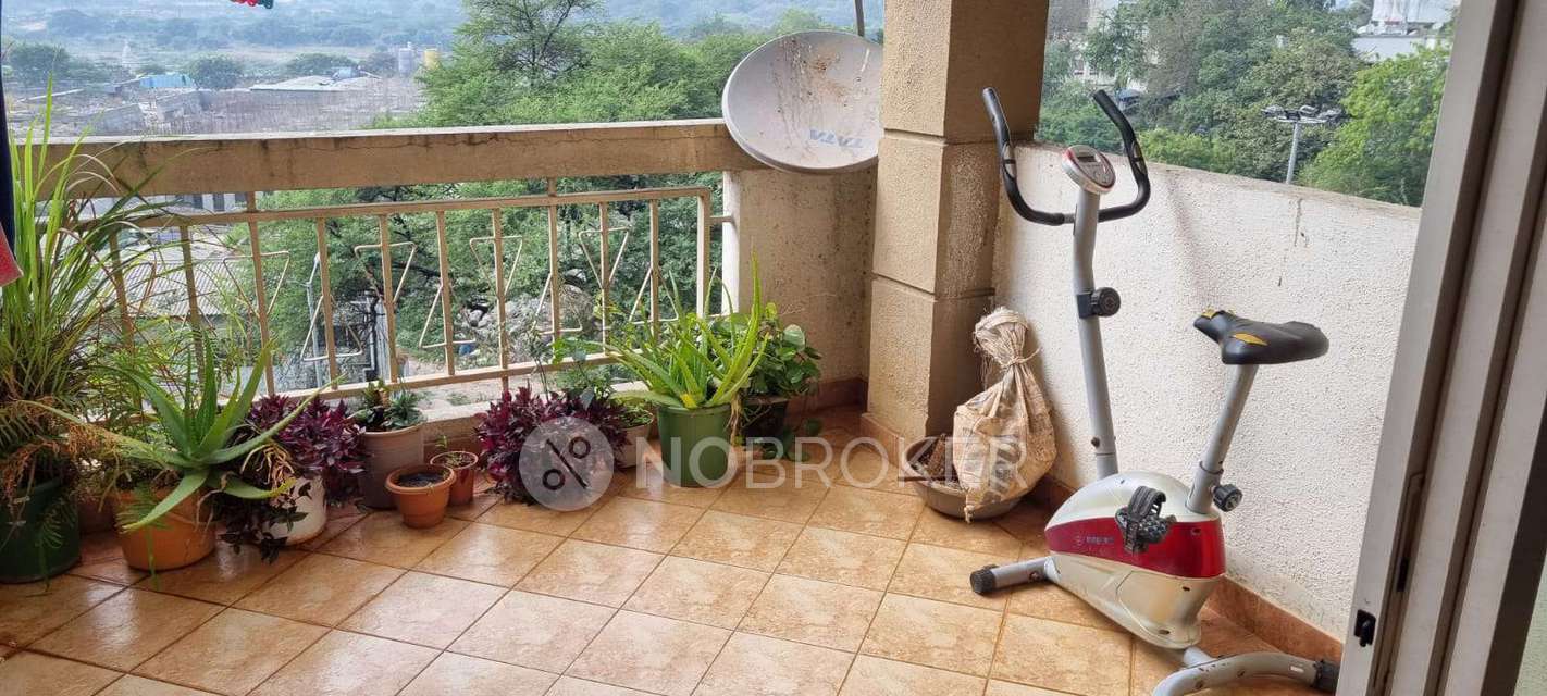 2 BHK Flat In Mahalaxmi Vihar For Sale  In Vishrantwadi Chowk