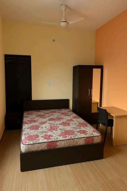 1 RK House for Rent  In Sector 2