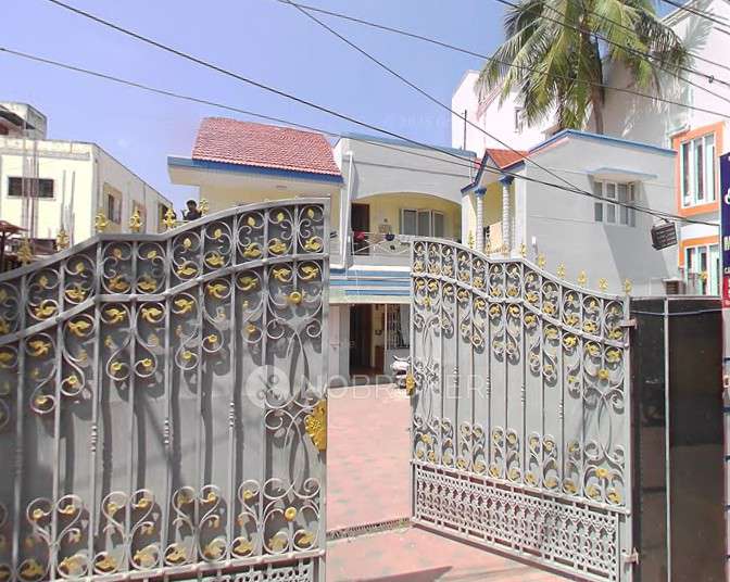 PG for Girls in  Ekkatuthangal