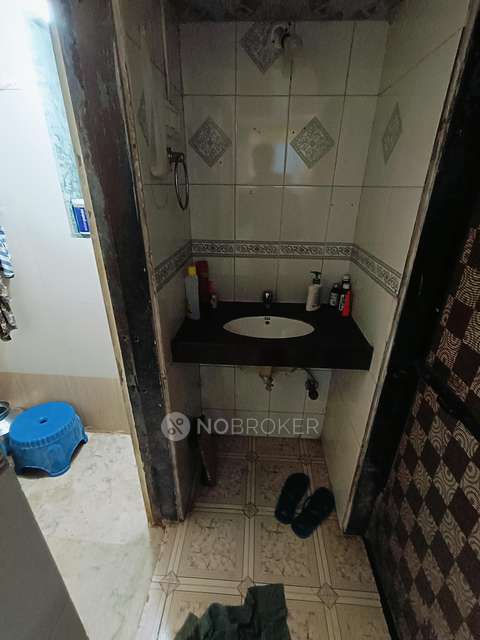 1 BHK Flat In Swaraj Palace For Sale  In Kopar Khairane, Navi Mumbai