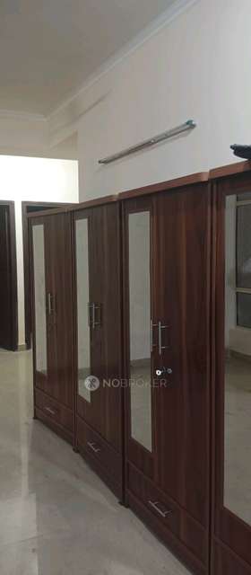 PG for Boys in Supertech Ecociti 