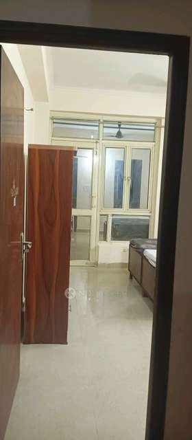 PG for Boys in Supertech Ecociti 