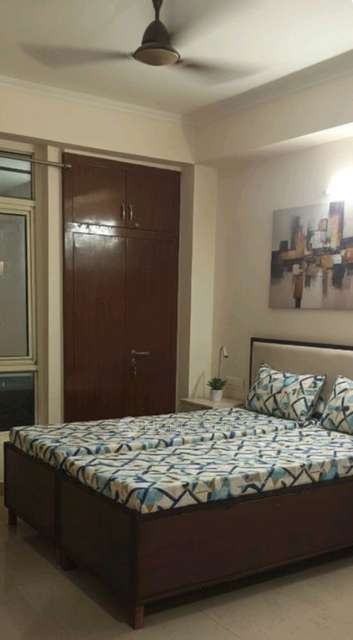 PG for Boys in Supertech Ecociti 