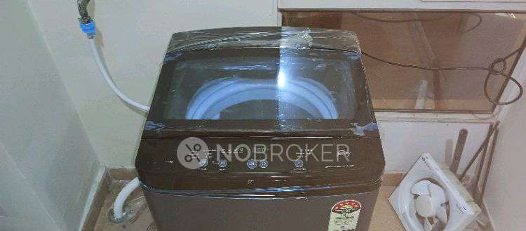 PG for Boys in Supertech Ecociti 