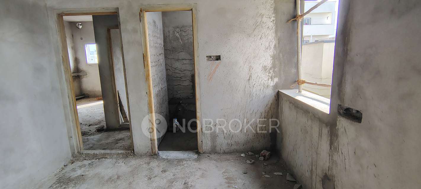 2 BHK Flat In Elite Residency For Sale  In Bolarum