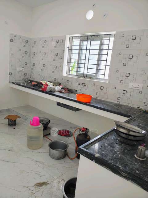 2 BHK Flat In Brrownstone Swaroop for Rent  In 14, Chellamuthu Street, Manohar Nagar Extension, V.g.p Shanti Nagar, Pallikaranai, Chennai, Tamil Nadu 600100, India