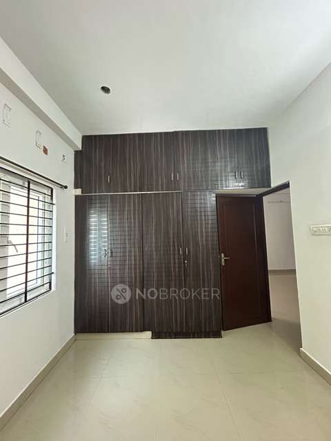 2 BHK Flat In Anu Flats, Nanganallur For Sale  In Nanganallur