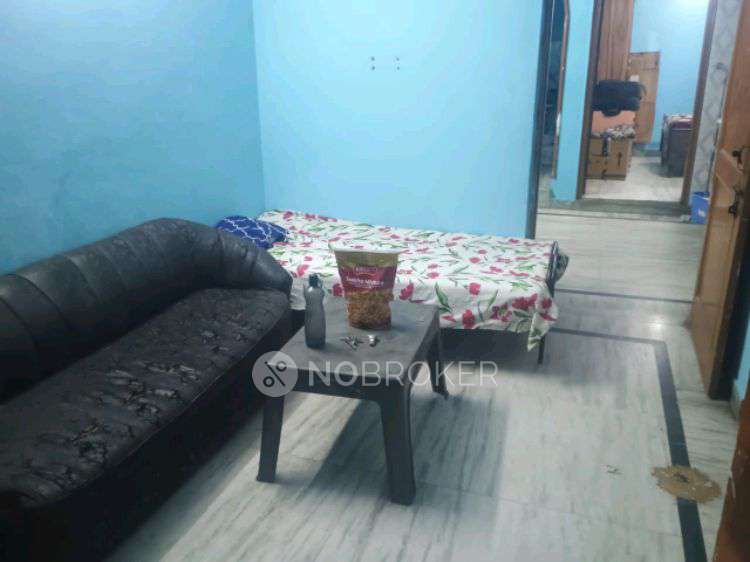 Single Room for Female In 2 BHK  In Block V, Sector 12