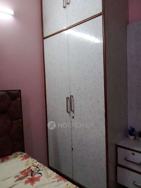 PG for Girls in Kamla Nehru Park