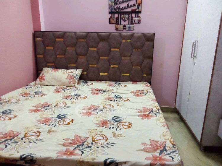 PG for Girls in Kamla Nehru Park