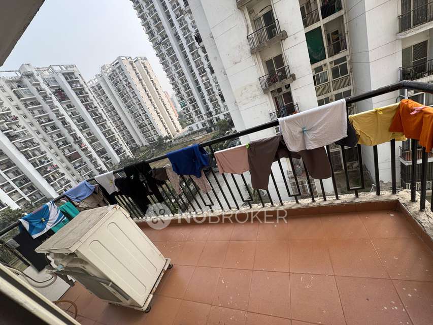 2 BHK Flat In Maxblis White House For Sale  In Sector 75